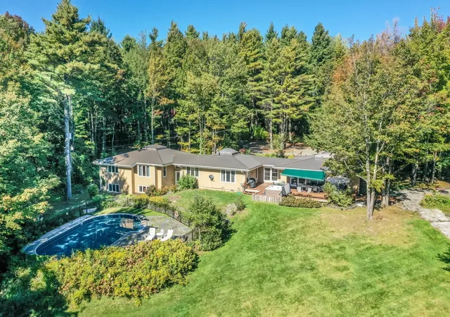 4th image of 835 Alpine View Rd, Stowe, VT 05672 | MLS# 5062958