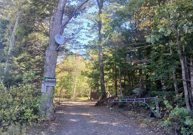 Homes for sale in Lee, NH | 373 Calef Hwy, Lee, NH 03861 | MLS# 5063226