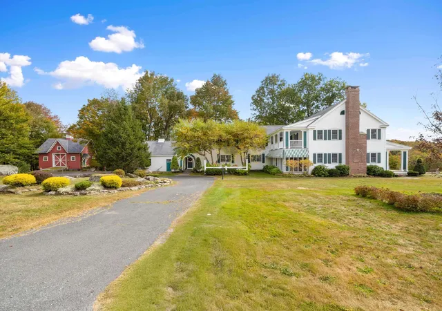 Photo 3 of Single family home for sale at 56 Handle Rd, West Dover, VT 05356 | MLS# 5063234 | Listing updated on 2026-07-31