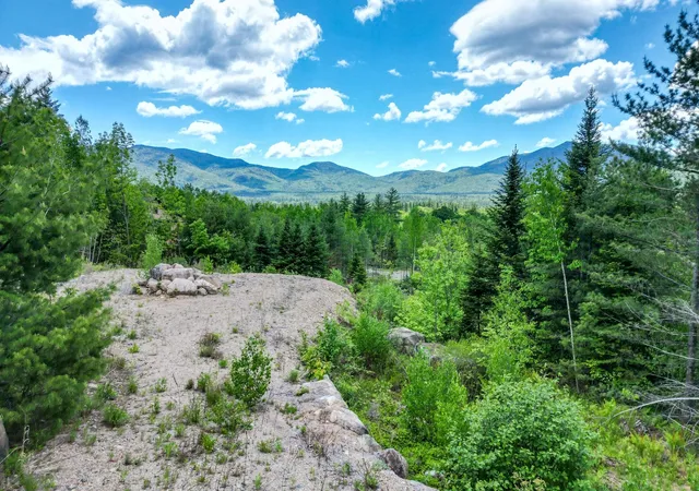2nd image of 30 Parker Ridge Rd, Bartlett, NH 03812 | MLS# 5063827