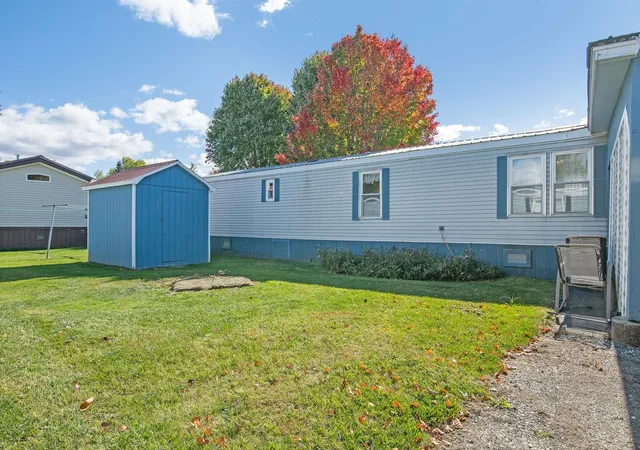 31st image of 6 Pine St, Colebrook, NH 03576 | MLS# 5064313