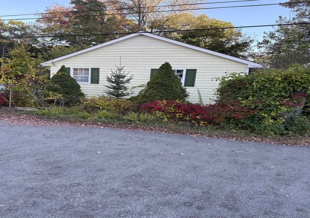 2nd image of 53 Gaslight Rd, Tilton, NH 03276 | MLS# 5064599