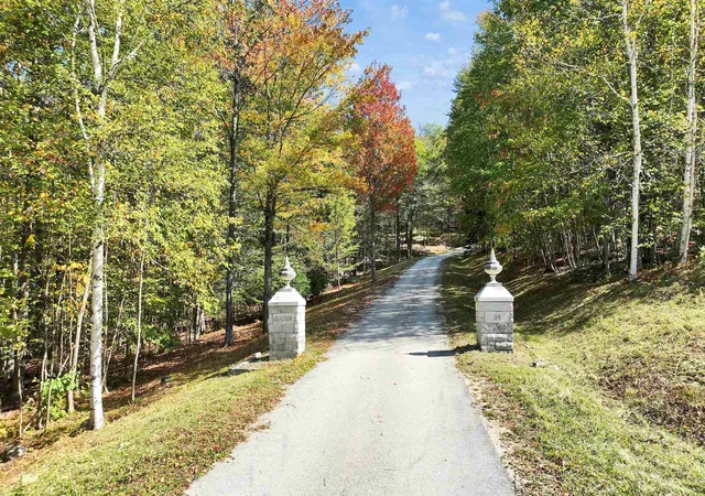 Photo 4 of Single family home for sale at 59 Westview Dr, Peterborough, NH 03458 | MLS# 5064663 | Listing updated on 2026-08-28