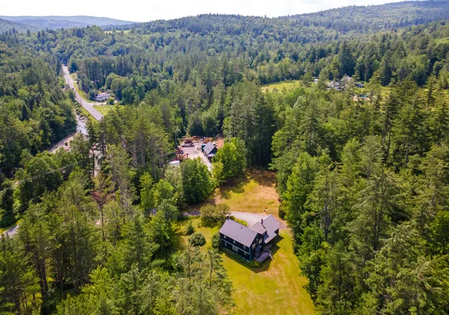 Photo 3 of Single family home for sale at 4448 Route 100, Wardsboro, VT 05355 | MLS# 5065488 | Listing updated on 2026-08-17