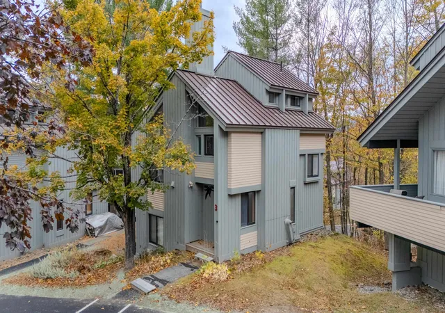 Homes for sale in Lincoln, NH | 3 Big Bear Ln, Lincoln, NH 03251 | MLS# 5066199