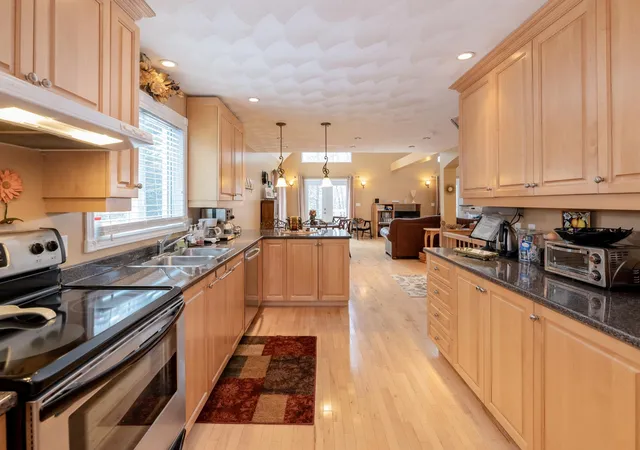 Photo 4 of Single family home for sale at 85 Amethyst Hl Rd, North Conway, NH 03860 | MLS# 5066479 | Listing updated on 2026-10-21