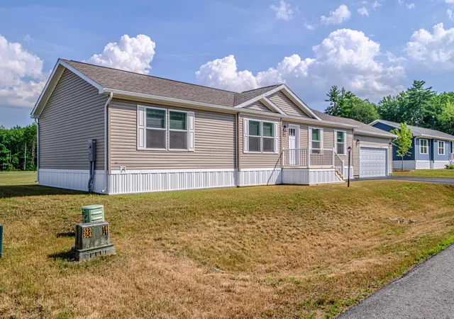 2nd image of 72 Diamondback Dr, Rochester, NH 03868 | MLS# 5066910
