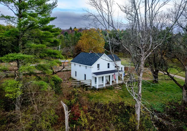 Homes for sale in Shaftsbury, VT | 126 Simeon Dean Rd, Shaftsbury, VT 05262 | MLS# 5067149