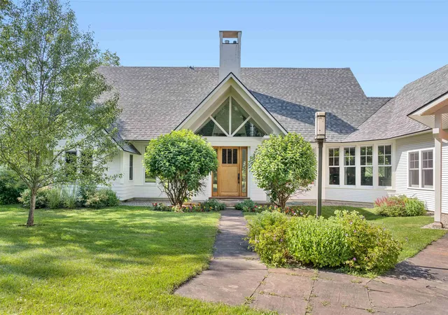 4th image of 111 High Birches Rd, Waterbury, VT 05676 | MLS# 5067161