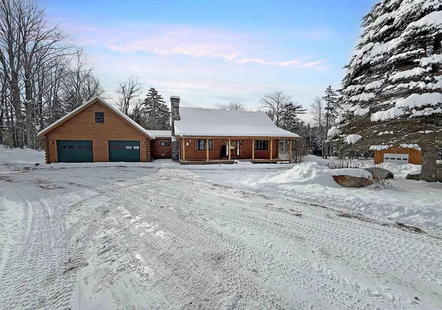 Homes for sale in Stratton, VT | 619 Stratton Arlington Rd, Stratton, VT 05360 | MLS# 5067339