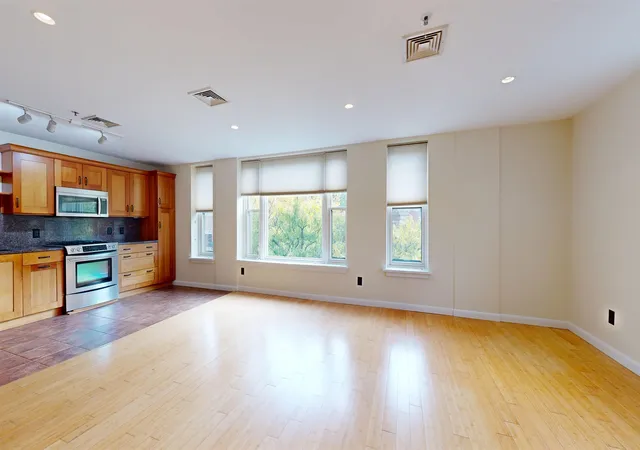 Photo 3 of Condo for sale at 230 College St #7, Burlington, VT 05401 | MLS# 5067576 | Listing updated on 2026-08-19