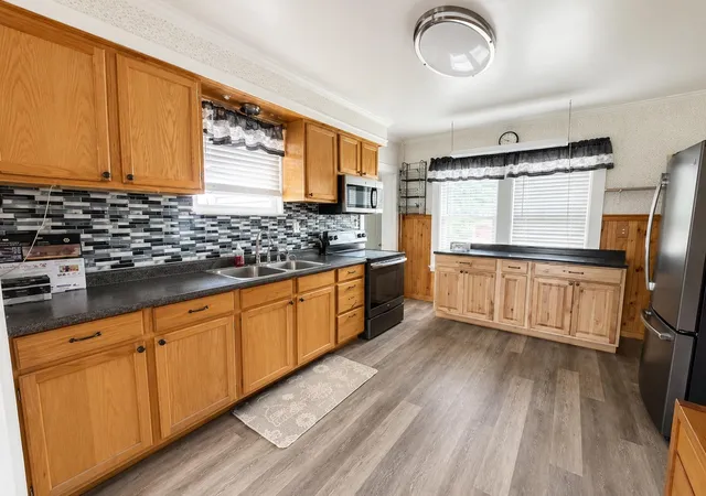 2nd image of 213 Hillside Ave, Berlin, NH 03570 | MLS# 5067858
