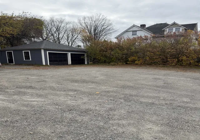 Homes for sale in Rockingham, VT | 88 Westminster St, Rockingham, VT 05101 | MLS# 5068226