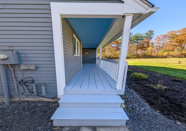 Photo 3 of Single family home for sale at 84 Old Jaffrey Rd, Peterborough, NH 03458 | MLS# 5068344 | Listing updated on 2025-11-03