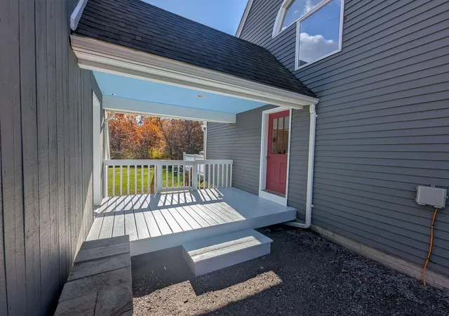Photo 3 of Single family home for sale at 84 Old Jaffrey Rd, Peterborough, NH 03458 | MLS# 5068344 | Listing updated on 2025-11-03