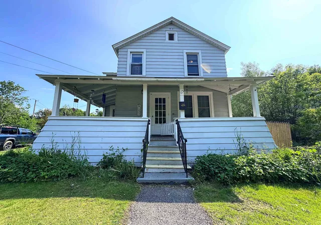 Homes for sale in Bennington, VT | 113 Main St, Bennington, VT 05201 | MLS# 5068744