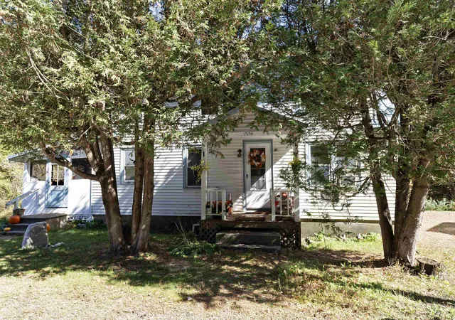 3rd image of 282 Skunk Hollow Rd, Hartland, VT 05048 | MLS# 5069065