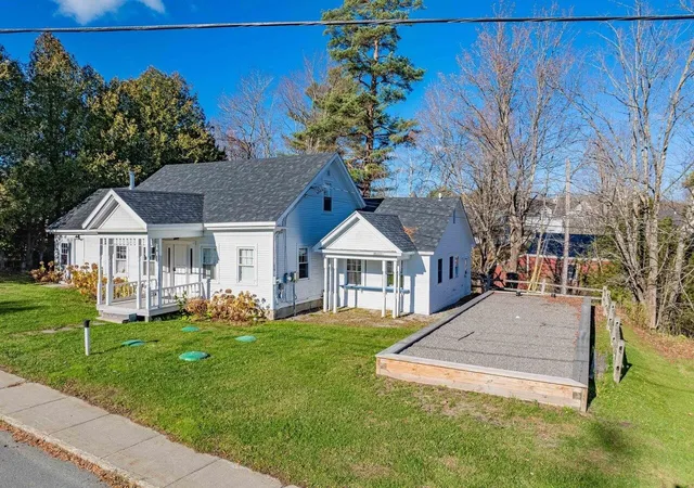 4th image of 38 Beach Rd, Greensboro, VT 05841 | MLS# 5069071