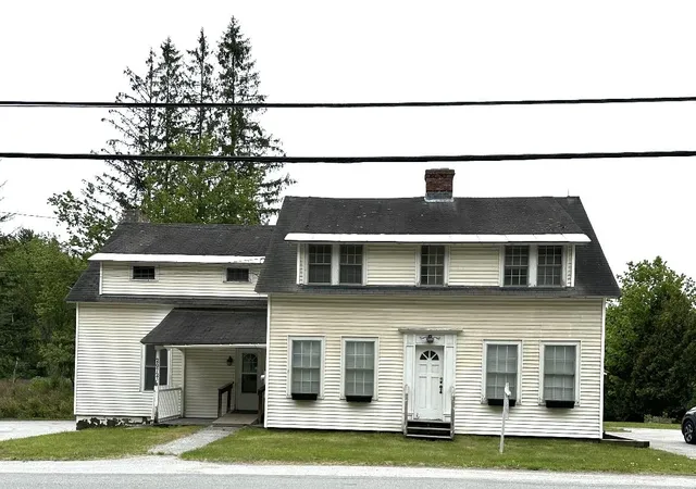 Homes for sale in Londonderry, VT | 2072 North Main St, Londonderry, VT 05148 | MLS# 5069109