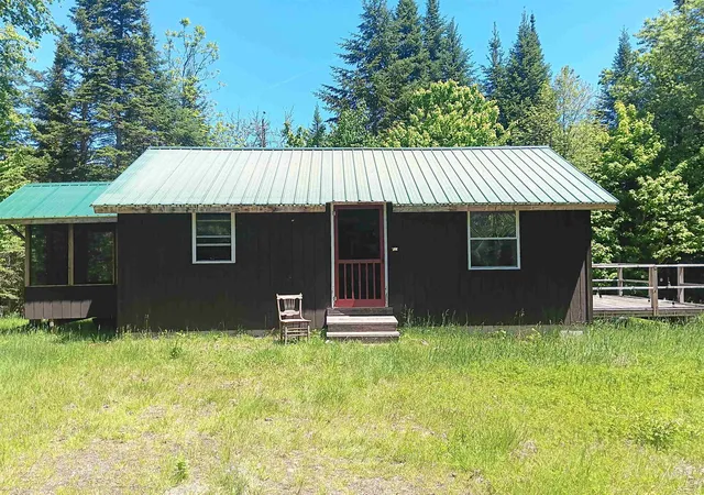 Single family home for sale at 5108 North Rd, Guildhall, VT 05905 | MLS# 5069431