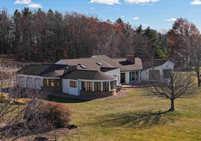 Homes for sale in Bow, NH | 43 Sterling Pl, Bow, NH 03044 | MLS# 5070187