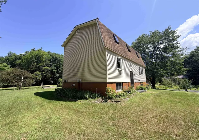 Photo 2 of Single family home for sale at 79 Waugh Farm Rd, Swanton, VT 05488 | MLS# 5070332 | Listing updated on 2026-09-09