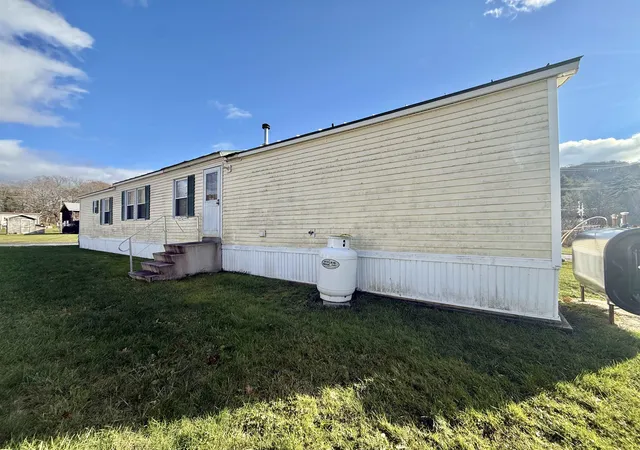 4th image of 81 Cramton Ave #33, Castleton, VT 05735 | MLS# 5071258