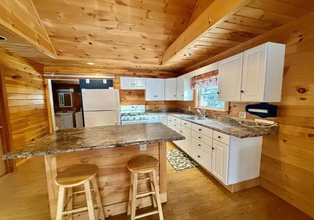 3rd image of 21 Pinitte Rd, Errol, NH 03579 | MLS# 5071337