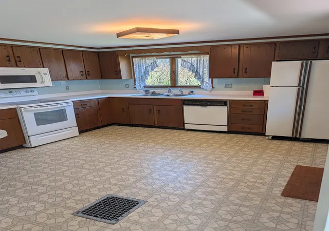 5th image of 10 Jay St, Montpelier, VT 05602 | MLS# 5071350