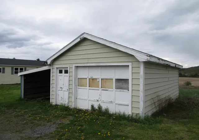 2nd image of 56 Danyow Dr, Addison, VT 05491 | MLS# 5071655
