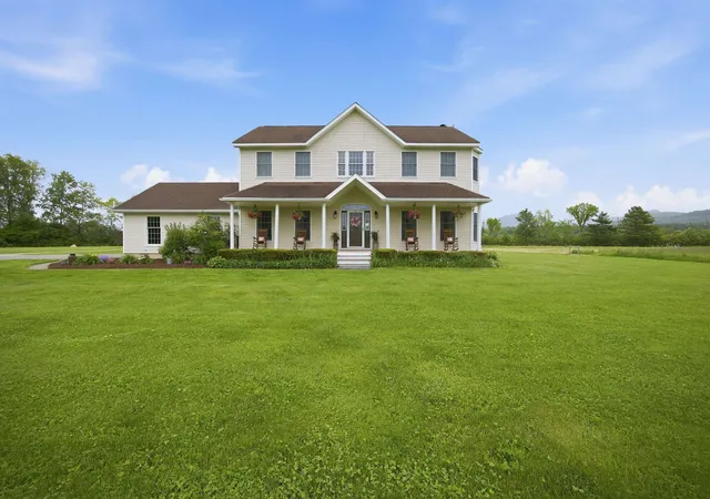 3rd image of 217 Airport Rd, North Haverhill, NH 03774 | MLS# 5072085