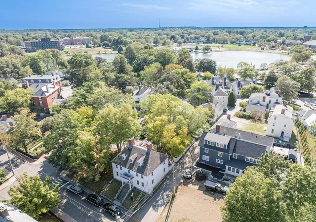 5th image of 144 Washington St, Portsmouth, NH 03801 | MLS# 5072206