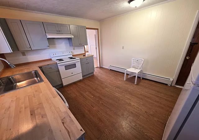 Photo 4 of House for sale at 31 Granite St, Barre, VT 05641 | MLS# 5072850 | Listing updated on 2026-07-29