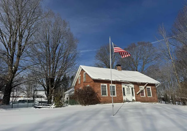 29th image of 2456 Route 5 Route, Derby, VT 05829 | MLS# 5072936