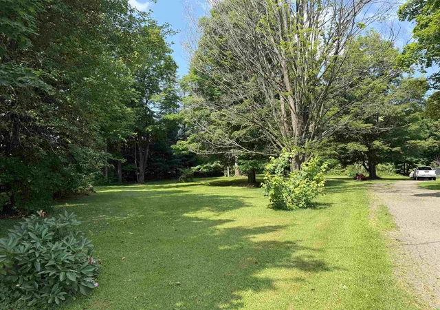 5th image of 2456 Route 5 Route, Derby, VT 05829 | MLS# 5072936