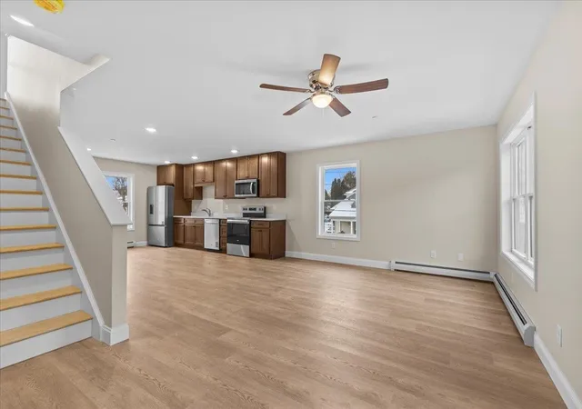 3rd image of 12 Franklin St #1, Winooski, VT 05404 | MLS# 5072997