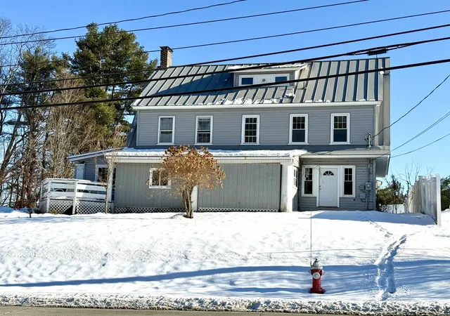 Homes for sale in Newport, NH | 36 Spring St, Newport, NH 03773 | MLS# 5073010