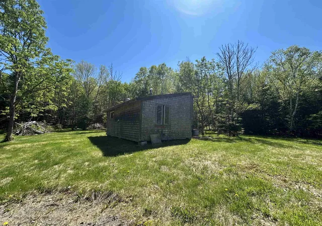 5th image of 242 Noyes Rd, Stewartstown, NH 03576 | MLS# 5073071