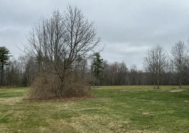 1st image of 0 Salmon Falls Rd, Rochester, NH 03868 | MLS# 5073116
