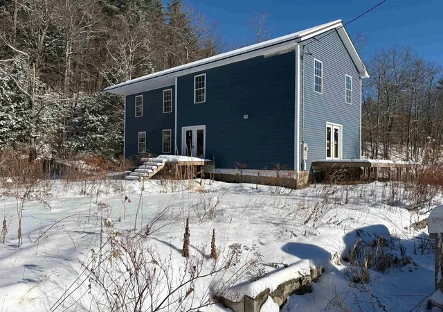 Photo 2 of Single family home for sale at 40 Fenton Rd, Chester, VT 05143 | MLS# 5073147 | Listing updated on 2026-08-04