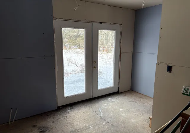 Photo 3 of Single family home for sale at 40 Fenton Rd, Chester, VT 05143 | MLS# 5073147 | Listing updated on 2026-08-04