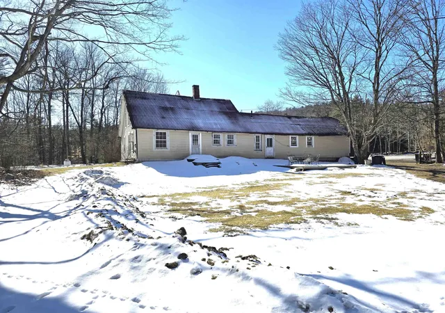 Homes for sale in Weathersfield, VT | 1009 Route 131, Weathersfield, VT 05030 | MLS# 5073482