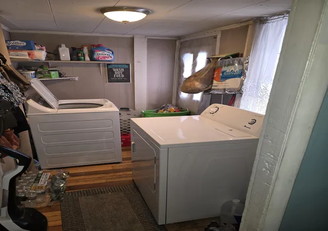 Photo 4 of Single family home for sale at 1009 Route 131, Springfield, VT 05156 | MLS# 5073482 | Listing updated on 2026-08-17