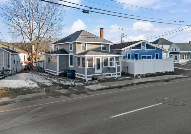 Homes for sale in Hampton, NH | 169 Ashworth Ave, Hampton, NH 03842 | MLS# 5073591