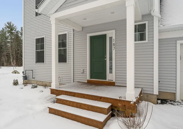 3rd image of 10 Dogwood Cir #10 Barton Plan, Milton, VT 05468 | MLS# 5074180