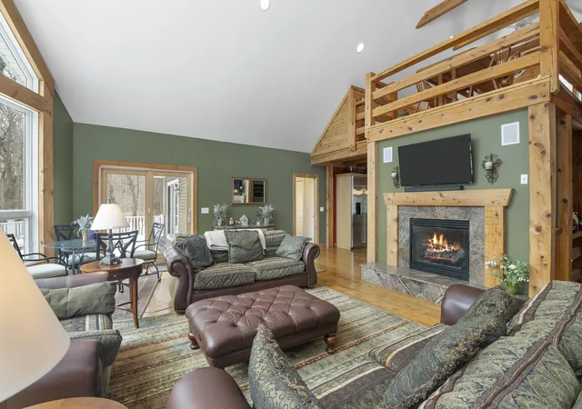 Homes for sale in Dover, VT | 1 Tom'S Cabin Rd, Dover, VT 05356 | MLS# 5074217
