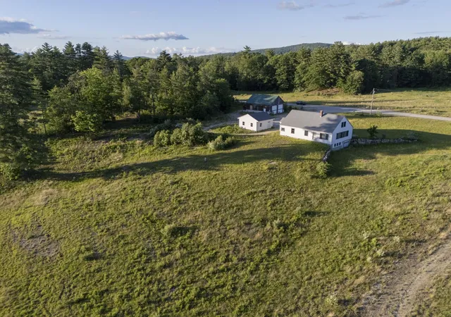 4th image of 120 Deering Center Rd, Deering, NH 03244 | MLS# 5074450