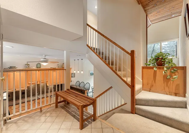 5th image of 19 Timberline Dr #9, Warren, VT 05674 | MLS# 5074562