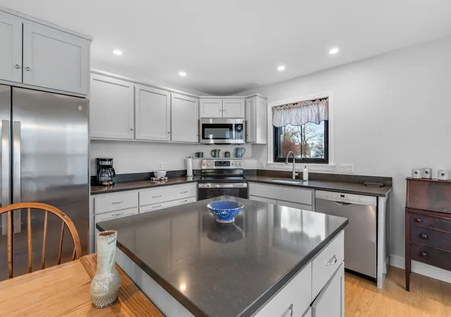 5th image of 34 Pleasant St, Lyme, NH 03768 | MLS# 5074641