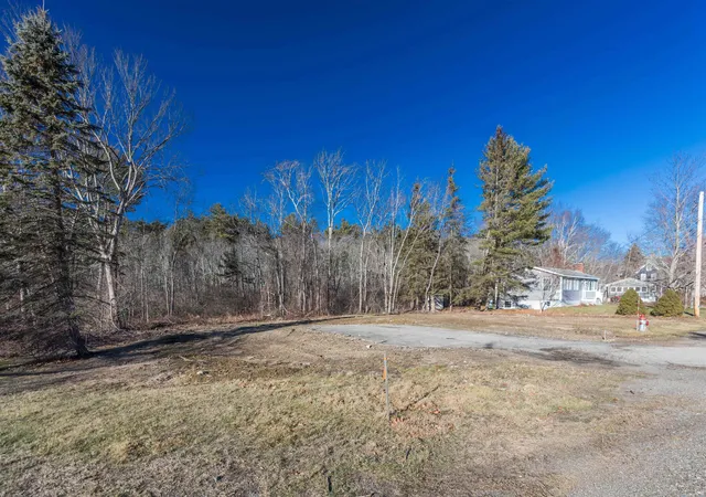 Photo 3 of Sale Pending at 389 Sagamore Rd, Rye, NH 03870 | MLS# 5075057 | Listing updated on 2026-09-24